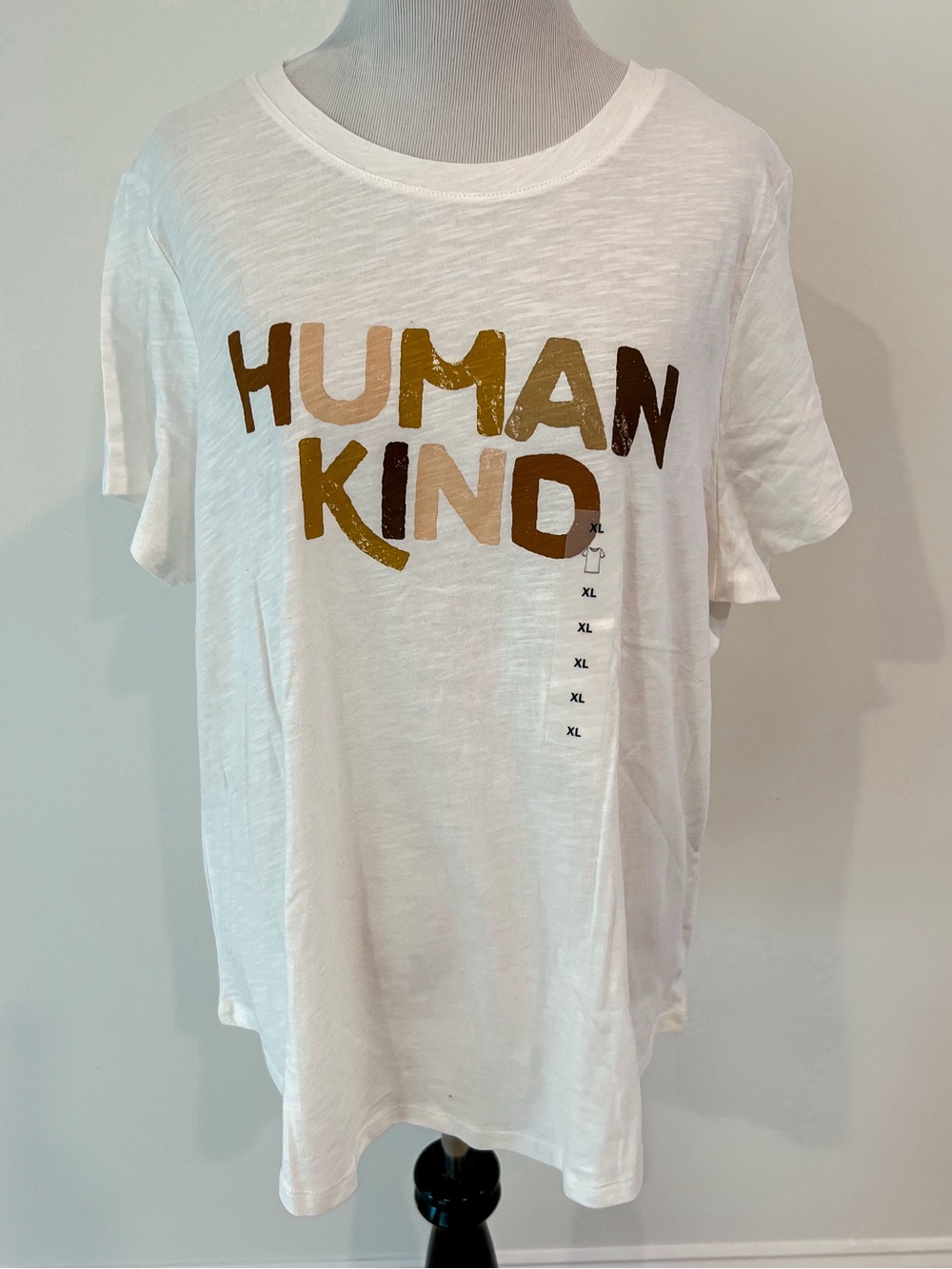 NWT Old Navy HUMAN KIND White and Earthtone Colors Graphic Tee Shirt Womens XL